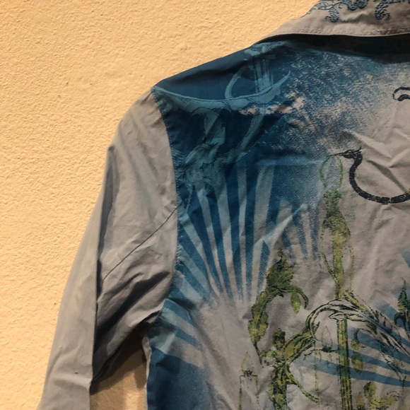 Embroidered button up - Picture 11 of 12